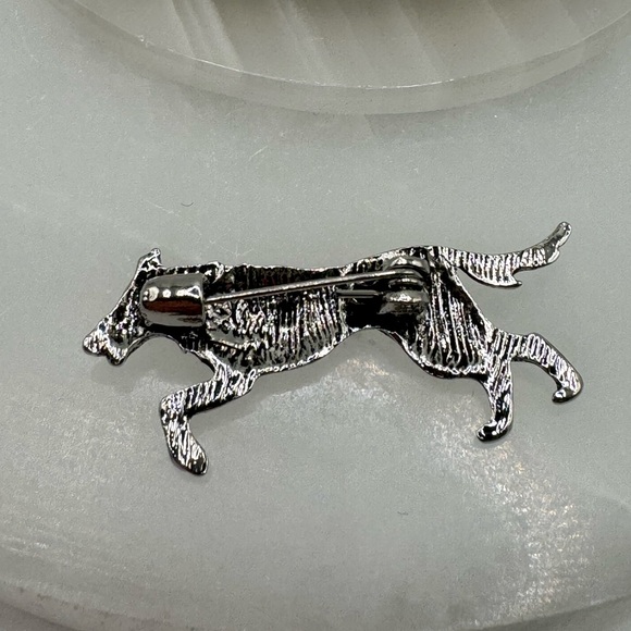 3/$15 Gothic Celtic Wolf Pin Brooch - Picture 5 of 5